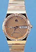 RADO HERRENARMBANDUHR VOYAGER, REF.-NR. 136-4012-2, SCHWEIZ UM 1988, METALL HARTVERG. INCL. ORIG.-EDELST.-BAND, BODEN GESCHR., STD.-ZEICHEN BEI ...