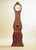 STANDUHR, GEHäUSE FRANKREICH, ERSTE HäLFTE 19.JH., MIT NACHBAU EINES ANTIKEN UHRWERKES, WEICHHOLZGEHäUSE IN VIOLINFORM, SEK. FLORAL U.MASERIERT ...
