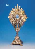 MONSTRANZ, FRANKREICH, UM 1835, SILBER TEILVERGOLDET, REICH PUNZIERT UND ZISELIERT, STRAHLENKRANZ LEICHT VERBOGEN, H. CA. 62 CM
