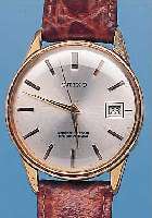 KONVOLUT: 2 SEIKO HERRENARMBANDUHREN, BEIDE AUTOMATIK, FRüHE PRODUKT., BEIDE ZENTRALSEK., DATUM, NEUE LEDERB., BEIDE BöDEN U. GLASR. GEDR., ...