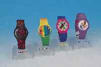 VIER KüNSTLERUHREN, CHAOS WATCH EDITION, 90ER JAHRE, DOKOUPIL, RAINBOW-WATCH, 2999 EXP., JöRG IMMENDORF LA PALOMA-WATCH, 4999 EXP., MEL ...