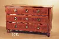 KOMMODE, UM 1870, ULME MASSIV UND FURNIERT, DREISCHüBIG, CA. 76 X 126 X 62 CM