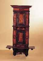 ULMER-WANDSCHRäNKCHEN, DEUTSCH, UM 1870, EICHE MASSIV, REICH VERZIERT, NACH ALTEM VORBILD GEARBEITET, TEILBESCH., 165 X 85 X 35 CM, ...