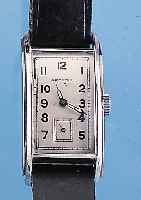 KONVOLUT: 2 HERRENARMBANDUHREN FüR DEN DEUT- SCHEN MARKT, 1X ORMO, GG 585/000, RECT.- GEH., FORMANKERW. VON DUROWE, 15 ST., VERG., UM 1940, ...