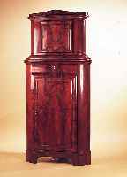 ECKSCHRANK, WOHL BERLIN, UM 1850, MAHAGONIFURNIER, ZWEITEILIG, SCHELLACKPOLITUR,RESTAURIERT, 193 X 95 X 70 CM
