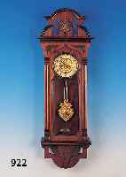 WANDUHR, JUGENDSTIL, JUNGHANS, UM 1910, VERZIERTES HOLZGEHäUSE, GESCHNITZT, ORIGINAL- AUFSATZ, DREISEITIG VERGLAST, PAPIERZIFFERN- RING, ...