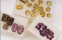 KONVOLUT LOSE STEINE, 2 AMETHYSTE U. 3 RAUCHQUARZE ZUS. 40.27 CT; LOT AMETHYSTE ZUS. 20.04 CT; 8 LOSE AMETHYSTE ZUS. 46.47 ...