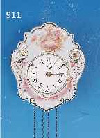 WANDUHR, SCHWARZWALD, UM 1910/20, SEKUNDä- RES, GORAL BEMALTES PORZELLANBLATT, EMAILZIF- FERBLATT, HOLZPLATINENWERK, ORIGINALTüREN, ...