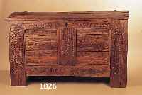 TRUHE, NORDDEUTSCH, UM 1740 , EICHE MASSIV, 88 X 144 X 70 CM, L. ALTERSSCHäDEN, SCHWUND- RISSIG, SCHLOß FEHLT