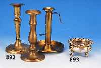 ZUCKERSCHäLCHEN AUF DREI LöWENFüßEN, SANKT PETERSBURG, UM 1890, 84ER SILBER=875 SILBER,MIT LöWENKOPFAPPLIKATIONEN, RAND FLORAL VER- ZIERT, ...