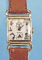 WALTHAM HERRENARMBANDUHR, REF.-NR. 7358708, USA UM 1940, GG-FILLED, GEH. M. BET., FLüGEL- FöRMIGEN BANDANST., BODEN GEDR., BLATT REST., U. ...