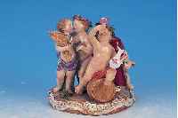 PORZELLANFIGURENGRUPPE, MEISSEN, UM 1890, 1. WAHL, ALLEGORIE AUF DIE VIER JAHRESZEITEN, BUNT BEMALT, SOCKEL MIT GOLDSTAFFAGE, H. CA. 15 CM, ...