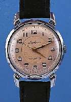 KONVOLUT: 4 RUSSISCHE HERRENARMBANDUHREN, ALLE HANDAUFZUG, METALLGEH., 2X VERCHR., 1X VERG., BöDEN VERSCHR., ALLE LEDERB. NEU, SOWJETUNION ...
