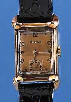 BULOVA HERRENARMBANDUHR, USA UM 1950, GG- FILLED, BET. BANDANST., BODEN GEDR., 2-FLäCHI-GES KONKAVGL., FORMANKERW., 21 ST., HANDAUF- ZUGKAL. ...