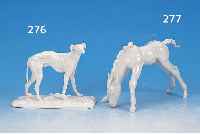 PORZELLANSKULPTUR, NYMPHENBURG, UM 1900, 11 X 15 CM, JAGDHUND, SIGN. MENE