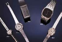 OMEGA HERRENGOLDBANDUHR DE VILLE, REF.-NR. 391/7023, SCHWEIZ UM 1986, WG 750/000-GEH. INCL. WG-FLECHTBAND RHOD., DESIGN VON BAND IN LüNETTE ...
