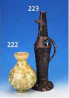 VASE, SIGN. BESONNE VALLAURIS, 20. JH., STEINZEUG, HELLGRüNE KRISTALLGLASUR MIT GROßEN AUSBLüHUNGEN, H. CA. 20 CM