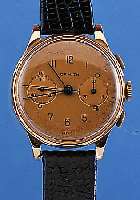 ORNITH ARMBANDCHRONOGRAPH, REF.-NR. 12194, SCHWEIZ UM 1948, ROSE-G. 750/000, BODEN U. GLASR. GEDR., ORIG.-BLATT, AUFDR. UM TELE- BZW. ...