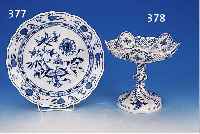 RUNDE PLATTE, MEISSEN, UM 1890, PORZELLAN, D. 29.5 CM, ZWIEBELMUSTER