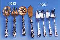 4-TLG. PETIT-FOURS-BESTECK, FRANKREICH UM 1900, 900ER SILBER, GEBR.-TEILE METALL VERG., HISTORIZISTISCH, QUALITäTVOLLE ARBEIT, MEISTERMARKE UNGED.