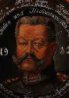 SCHüTZENSCHEIBE, DEUTSCH, DATIERT 1932, HOLZ BUNT BEMALT, PORTRäT DES HINDENBURG, ZAHLREICHE EINSCHUSSLöCHER, MALEREI SIGN. A.JENA, ...
