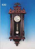 WANDUHR, KIENZLE, UM 1900, VERZIERTES HOLZ- GEHäUSE, ORIGINALAUFSATZ, ADLERBEKRöNUNG SEK.,VERGLASTE TüR, ZWEIGETEILTES EMAILZIFFERBLATT,MASS. ...