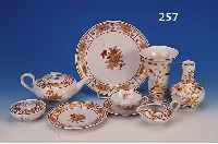 TEESERVICE, 31-TLG., HEINRICH GERMANY, VIL- LEROY & BOCH, 2. H. 20. JH., PORZELLAN, MI- KADO, KOMPL. FüR 12 PERSONEN, DAZU ZWEI BLU- MENVASEN U. ...