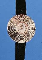 OMEGA DAMENARMBANDUHR, SCHWEIZ/FRANKREICH UM 1964, NEUTR. ROSE-G. 750/000-GEH., BET. LüNETTE, DADURCH VERD. BANDANST., BODEN GEDR.,VERS. ...