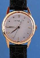 IWC HERRENARMBANDUHR, SCHWEIZ UM 1946, NEU- TR. RG 750/000-GEH., BODEN GESCHR., BLATT REST., 16 ST., RUNDANKERW. M. GEPR. CHATONS, INDIR. ...