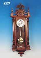 WANDUHR, DEUTSCH, UM 1880, VERZIERTES HOLZ- GEHäUSE, RESTE ALTEN WURMBEFALLS, DREISEITIG VERGLAST, AUFSATZ SEKUNDäR, ZWEIGETEILTES ...