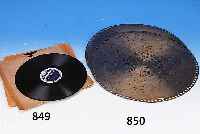 KONVOLUT AUS 35 SCHELLACKPLATTEN, PARLOPHONE, FAST AUSSCHLIEßL. SWING U. JAZZ AUS DEN SU- PER-RYTHM-STYLE SERIES VON 1940-56, U. A.; KENNY ...