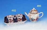TINTENSET, WOHL FRANKREICH, UM 1880, PORZELLAN, 8 X 22 X 15 CM, IM IMARI-STIL, NACH JAP. VORBILD