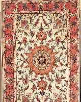 TäBRIZ FEIN,PERSIEN CA 105 X 63 CM. KORKWOLLE MIT SEIDE.CA 500.000 KN/QM.
