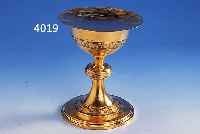 MEßKELCH MIT PATENE, FRANKEICH UM 1900, KUPPA UND PATENE 800ER SILBER VERGOLDET, MEISTERMARKE IN RAUTE VERSCHLAGEN, WIDMUNG UNDDATIERT ...