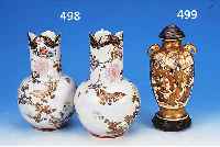 VASE, JAPAN, UM 1900, STEINGUT, REICH BUNT BEMALT IM GOLDBROKATSTIL, ZUM LAMPENFUß UM- GEBAUT, GESAMTH. CA. 23 CM