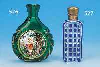 FLAKON, BöHMEN, UM 1900, FARBLOSES GLAS, BLAU UND WEIß üBERFANGEN, MIT INNENDECKEL, H. 8 CM