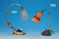 TISCHLAMPE, ÖSTERREICH, 20ER/30ER JAHRE, MESSINGFUß, SCHIRM WOHL LöTZ, ORANGEROTES ÜBERFANGGLAS MIT AUFGELEGTER SCHWARZER SPIRALE, ...