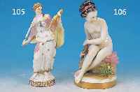 PORZELLANFIGUR, KPM BERLIN, UM 1800, ALLEGORISCHE DARSTELLUNG EINER ANTIKEN FRAU MIT BUCH, BUNT BEMALT, TEILREST., H. C.A 18 CM