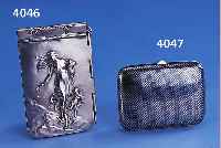 CARNET DE BAL, FRANKREICH UM 1900, METALL VERSILBERT, SIGN. E. DROPSY, VS U. RS. ERHABENES BLUMENDEKOR BZW. FORTUNA UND FORTU- NAT, ...