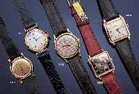 OMEGA HERRENARMBANDUHR CHRONOMETER CONSTELLA- TION, REF.-NR. 2782, SCHWEIZ UM 1955, GG 750/000, BODEN GEDR., GUILL. U. VERS. BLATT, AUFGES. ...