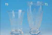 GLAS, BöHMEN, UM 1890, FARBLOSES GLAS, GESCHNITTEN, H. 16.5 CM, ZEIGT DIE VERSCH. LEBENSABSCHNITTE EINES MANNES, VOM ...