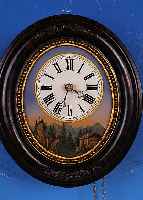 WANDUHR, SCHWARZWALD, UM 1870/80, VERZIERTEROVALER HOLZRAHMEN, GLASZIFFERBLATT MIT HINTER-GLASLITHO.: BERGLANDSCHAFT MIT SEE, KLEEBLATT-ZEIGER, ...
