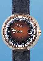 GLASHÜTTE HERRENARMBANDUHR SPEZIMATIC, REF.-NR. 821120, DEUTSCHLAND UM 1972, METALL MAS- SIV GEH. ROT VERG., D. CA. 42 MM, EDELST.- BODEN ...