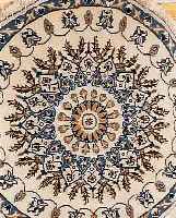 NAIN,PERSIEN DURCHMESSER CA 100 CM. FLOR WOLLE MIT SEIDE.
