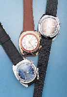 KONVOLUT: 3 POLJOT ARMBANDWECKER, UNGETR. LAGERW., SOWJETUION UM 1988, 2X METALL HART- VERCHR., 1X HARTVERG., ALLE EDELST.-BöDEN GE- SCHR., NEUE ...