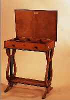 NäHTISCH, BIEDERMEIER, KIRSCHBAUM MASSIV U. FURNIERT, SEITEN IN LYRAFORM, PLATTE KLAPPBAR,SCHUB MIT INNENEINRICHTUNG, 77 X 67 X 45 CM, ALTERS- UND ...