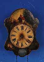 KL. WANDUHR, SCHWARZWALD, UM 1880/90, GESCHWUNGENES BEMALTES BOGENZIFFERBLATT, IM GIEBEL DARSTELLUNG EINER WANDKAPELLE, IM SOCKEL BACH ...