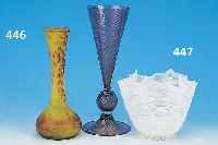 VASE, J. MICHELE, PARIS, UM 1930, SCHICHT- GLAS, H.21 CM, ROT üBERFANGEN, ZWISCHENGLAS, EINGEPUDERT, GEäTZT, KL. HERSTELLUNGSFEHLER