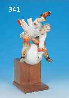PORZELLANFIGUR, MEISSEN, WOHL 60ER JAHRE, H. 24 CM, MüNCHHAUSEN AUF DER KANONENKUGEL, SITZEND, BEMALT, AM ZOPF REST.