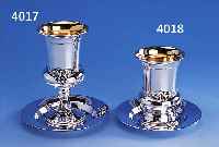 WEINKELCH M. UNTERSETZER, 925ER SILBER, INNENVERGOLDET, KELCH MIT KORDELVERZIERUNG, BEIDES MIT AUFGEL. WEINLAUB/TRAUBENVERZ., H CA. 14 CM